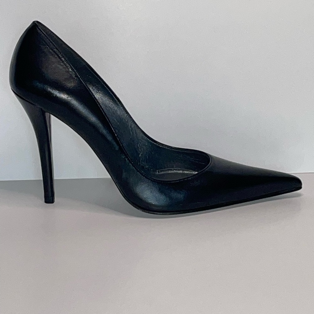Stuart Weitzman STUART Black Stiletto Pump